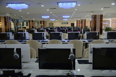 電腦顯卡回收與計(jì)算機(jī)技術(shù)開發(fā)的環(huán)保共生